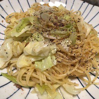 パパッと完成！アンチョビとキャベツのパスタ